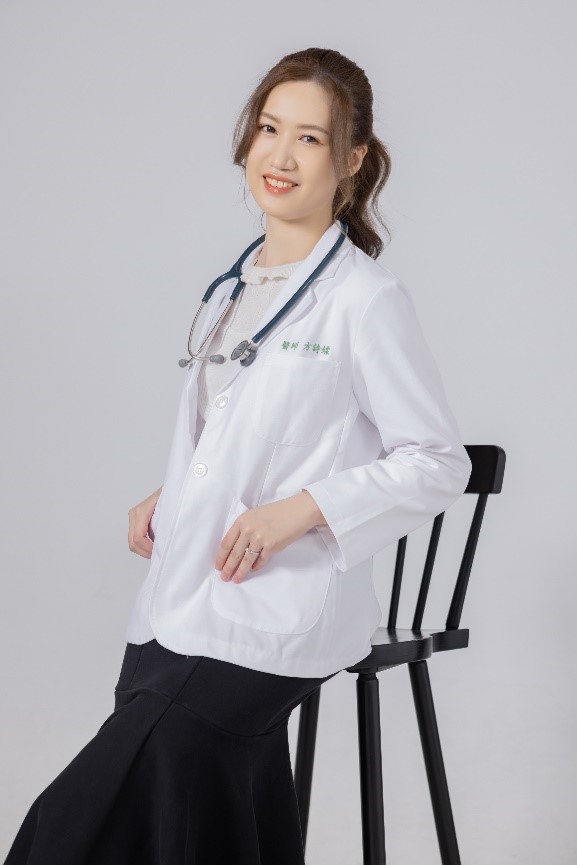 方詩媃